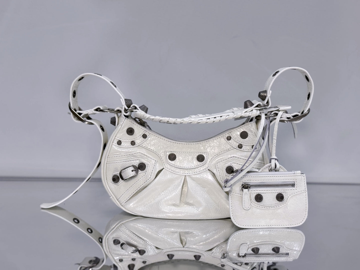 Le Cagole XS shoulder bag